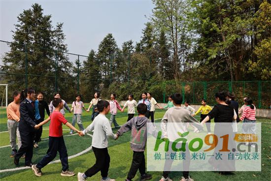 愛心接力共譜春日暖心詩篇——石峰區稅務局開展“稅潤春苗愛心向善”公益捐贈活動