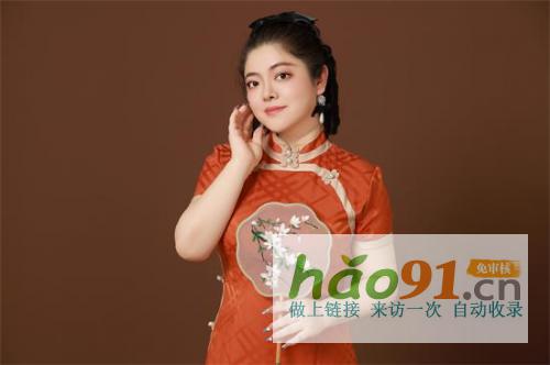 模特徐敏:鏡頭前的時尚精靈,驚艷你的視線!