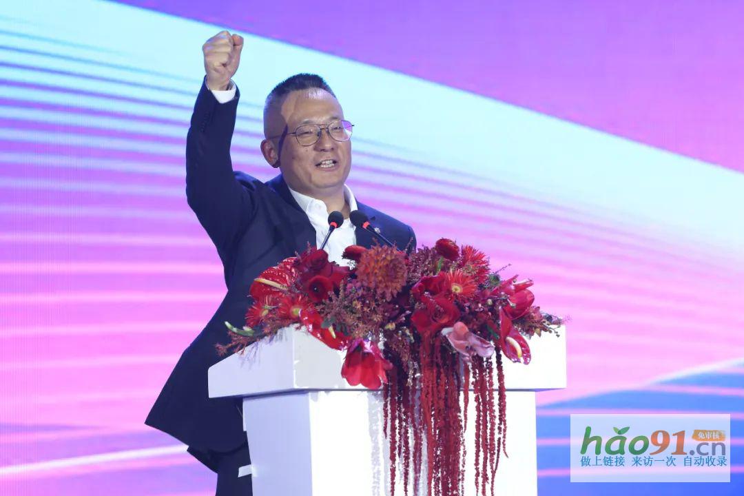 踐行綠色發(fā)展新使命——格力創(chuàng)新科技會暨四川格力中央空調(diào)合作伙伴峰會勝利召開