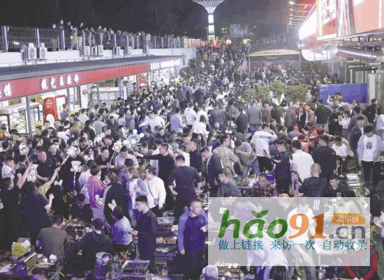 長江不夜城從“網紅”到“長紅”，國藝中聯詮釋“旅游燃點”