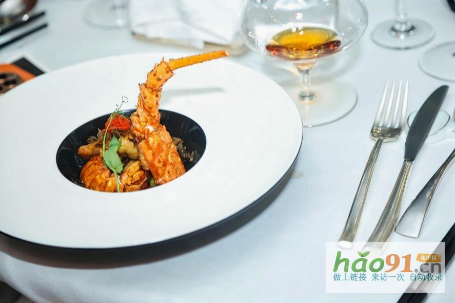 巔峰見證逐味之旅香港米其林三星食府唐閣米其林一星食府唐閣呈現(xiàn)粵味珍饈