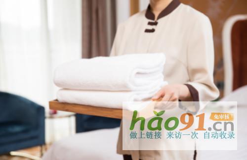 “24小時(shí)隨心住”背后：酒店內(nèi)卷壓力與數(shù)智化自救之道