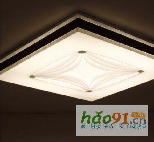 乾匠電子燈飾專賣店,從燈具到飾品配搭銷售多姿多彩